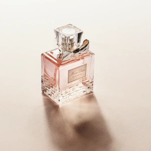 Eau de Parfum — Amber Bloom 50ml — Beauty & Personal Care at Gallen Shop